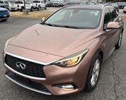2017 Infiniti QX30 Premium
