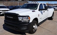2022 Ram Ram Pickup 3500 Tradesman