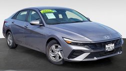 2025 Hyundai Elantra SE