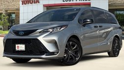 2022 Toyota Sienna XSE 7-Passenger