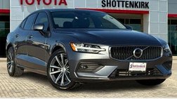 2021 Volvo S60 T5 Momentum