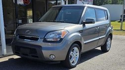 2011 Kia Soul +