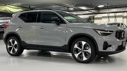 2026 Volvo XC40 B5 Plus