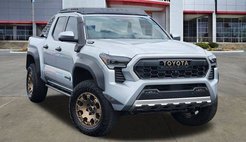 2024 Toyota Tacoma Trailhunter HV