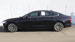 2022 Volvo S90 B6 Momentum