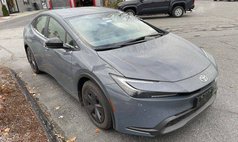 2025 Toyota Prius LE
