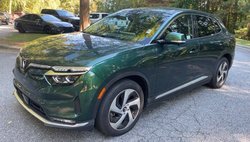 2025 VinFast VF8 Eco