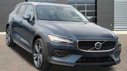 2025 Volvo V60 Cross Country B5 Plus