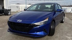 2023 Hyundai Elantra SE