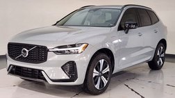 2025 Volvo XC60 T8 Plus Dark Theme