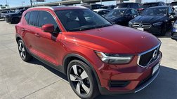 2020 Volvo XC40 T5 Momentum
