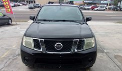 2010 Nissan Pathfinder LE V6