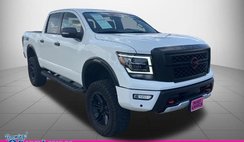 2024 Nissan Titan PRO-4X