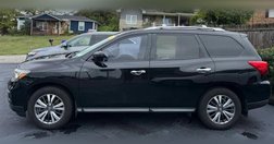 2020 Nissan Pathfinder S