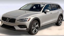 2025 Volvo V60 Cross Country B5 Plus