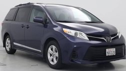 2019 Toyota Sienna LE