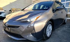 2017 Toyota Prius Four Touring
