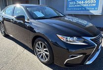 2018 Lexus ES 300h Base