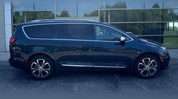 2025 Chrysler Pacifica Pinnacle