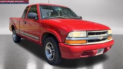 2000 Chevrolet S-10 LS