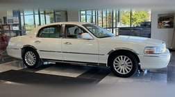 2004 Lincoln Town Car Ultimate