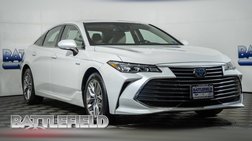 2020 Toyota Avalon Hybrid XLE