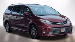 2019 Toyota Sienna XLE