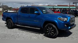 2016 Toyota Tacoma 4WD Double Cab LB V6 AT SR5 (Natl)