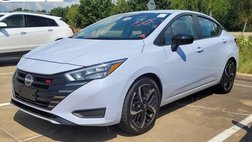 2023 Nissan Versa SR
