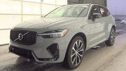 2025 Volvo XC60 B5 Plus Dark Theme