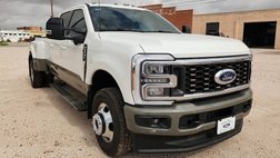 2026 Ford Super Duty F-350 Lariat