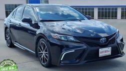 2022 Toyota Camry Hybrid SE