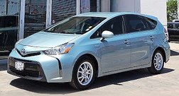 2016 Toyota Prius v Three