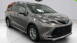 2022 Toyota Sienna XLE