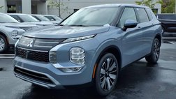 2026 Mitsubishi Outlander SE