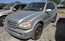 2002 Mercedes-Benz M-Class ML 320