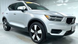 2019 Volvo XC40 Momentum