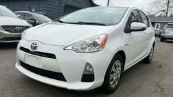 2014 Toyota Prius c Two
