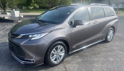 2021 Toyota Sienna Limited 7-Passenger