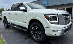 2023 Nissan Titan Platinum Reserve