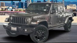 2025 Jeep Gladiator NightHawk