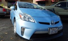 2013 Toyota Prius Plug-in Hybrid Base