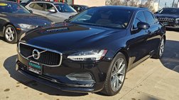 2017 Volvo S90 T6 Momentum