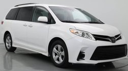 2020 Toyota Sienna LE