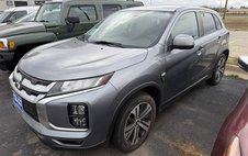 2020 Mitsubishi Outlander ES