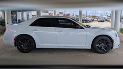2022 Chrysler 300 Touring