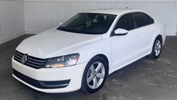 2012 Volkswagen Passat SE PZEV