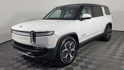 2024 Rivian R1S Adventure