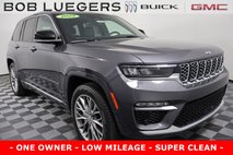 2022 Jeep Grand Cherokee Summit
