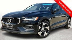 2024 Volvo V60 Cross Country B5 Plus